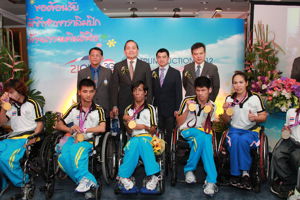 สำนักงาน กสทช.จัดงานสัมมนาและจัดนิทรรศการของสมาคมบรอดแบนด์เพื่อคนพิการ และด้อยโอกาส ประเทศไทย และงานเลี้ยงตอนรับนักกีฬาพาราลิมปิกเกมส์ 2012